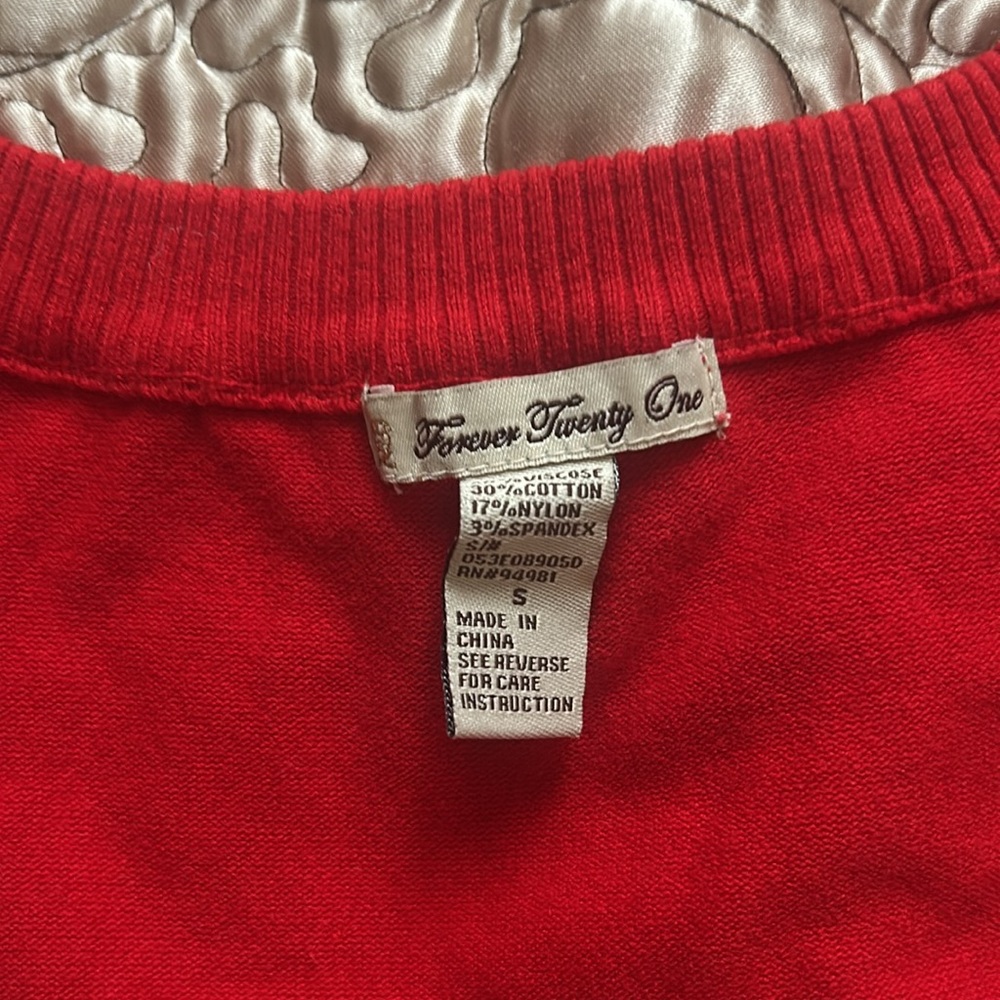 Vest - Picture 2 of 4